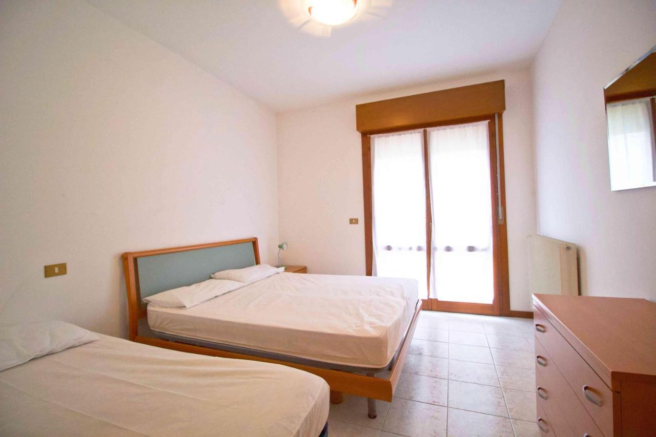 Condominio Carnelos Lido di Jesolo Exteriér fotografie