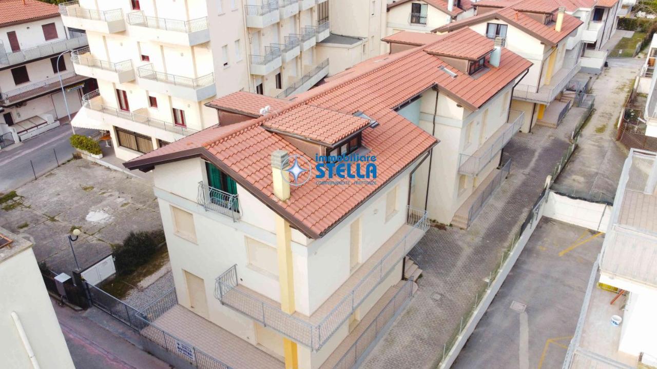 Condominio Carnelos Lido di Jesolo Exteriér fotografie